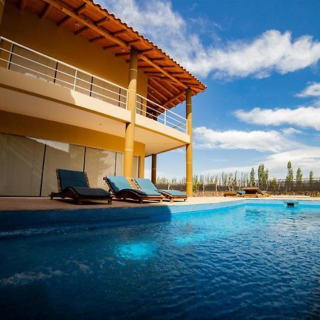 Chaglasian Wine & Suites San Rafael  Buitenkant foto