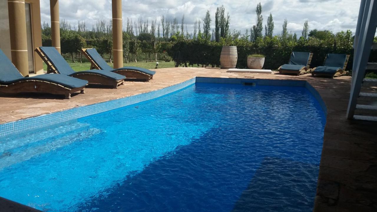 Chaglasian Wine & Suites San Rafael  Buitenkant foto