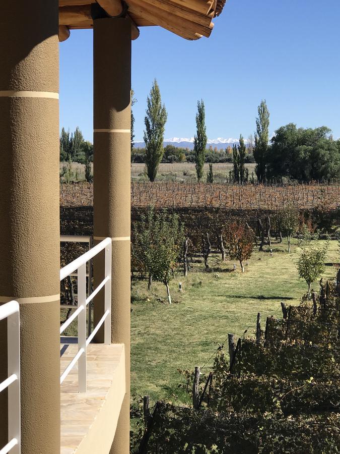 Chaglasian Wine & Suites San Rafael  Buitenkant foto